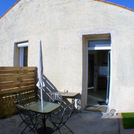 Joli appartement à 20 minutes de Montpellier Vailhauques Exterior foto